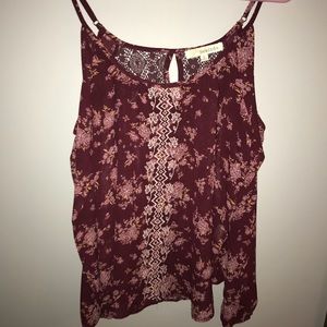 Cold shoulder tank top
